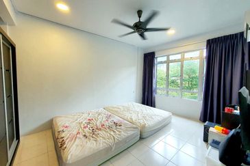 Pangsapuri Seri Tecoma