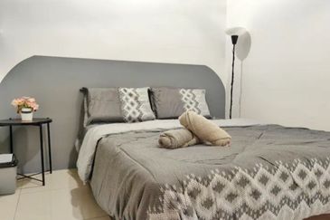 Manhattan Condominium