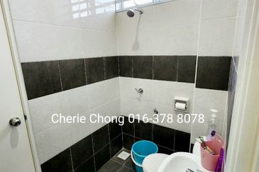 Manhattan Condominium