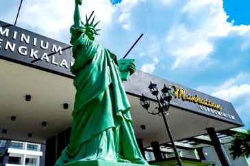 Manhattan Condominium