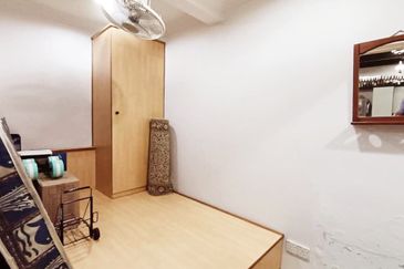 Taman Golf Single Storey Bungalow House For Sale 