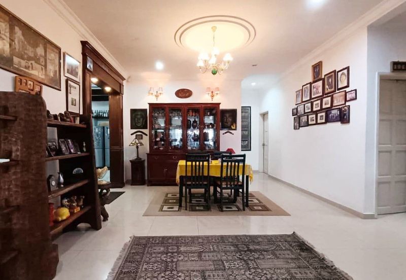 Taman Golf Single Storey Bungalow House For Sale 