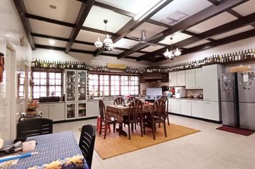 Taman Golf Single Storey Bungalow House For Sale 