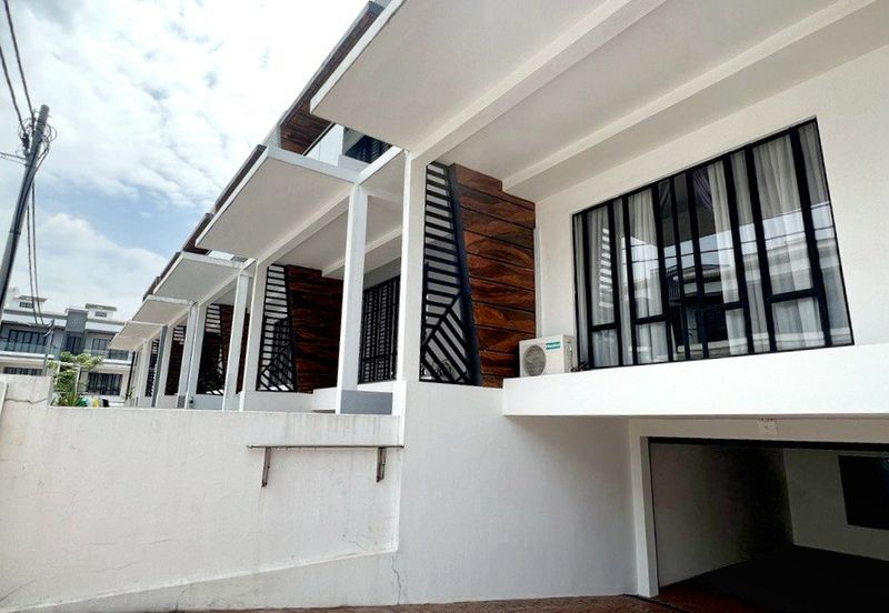 Panorama Lapangan Perdana