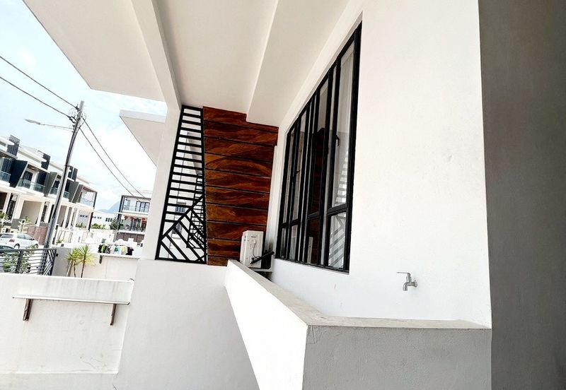 Panorama Lapangan Perdana