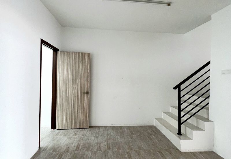 Panorama Lapangan Perdana