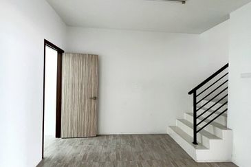 Panorama Lapangan Perdana