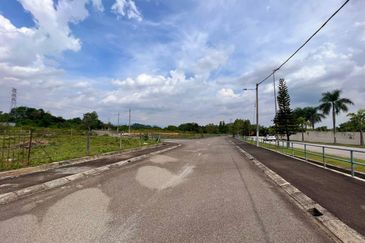 Meru Residential Bungalow Land For Sale 