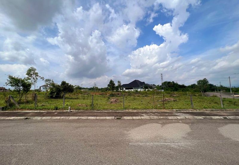 Meru Residential Bungalow Land For Sale 