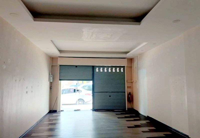 Jalan Raja Musa Aziz Ipoh Town 3 Storey Shoplot For Sale 