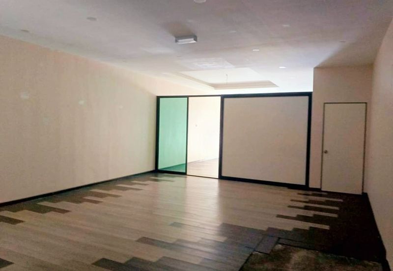 Jalan Raja Musa Aziz Ipoh Town 3 Storey Shoplot For Sale 