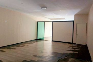 Jalan Raja Musa Aziz Ipoh Town 3 Storey Shoplot For Sale 