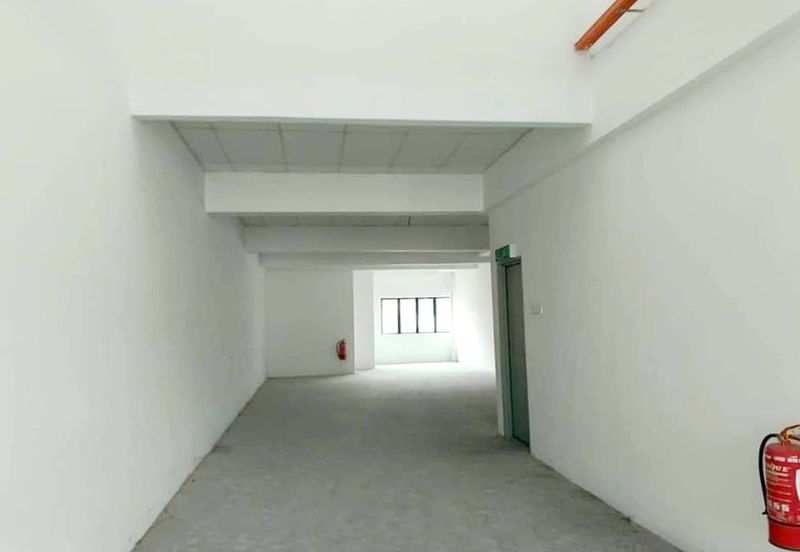 Jalan Raja Musa Aziz Ipoh Town 3 Storey Shoplot For Sale 