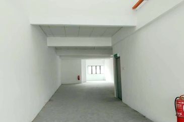 Jalan Raja Musa Aziz Ipoh Town 3 Storey Shoplot For Sale 