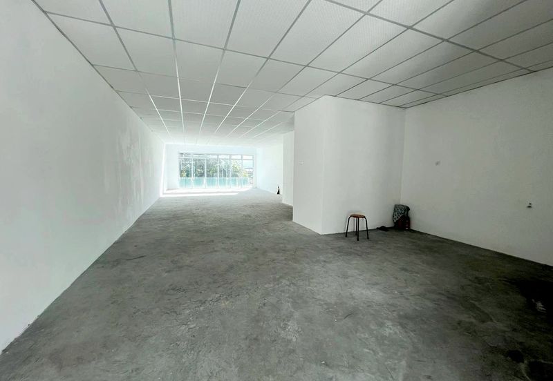 Tasek Double Storey Shoplot For Rent 