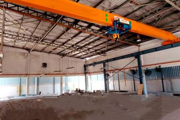 Pengkalan Perindustrian Spacious Bungalow Factory For Rent 