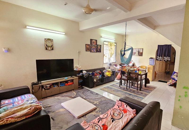 Bercham Double Storey Terrace House Corner Unit For Sale 