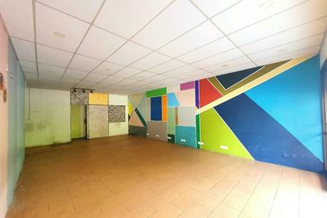 Jalan Kuala Kangsar High Exposure Facing Main Road 2 Storey Shoplot For Rent 