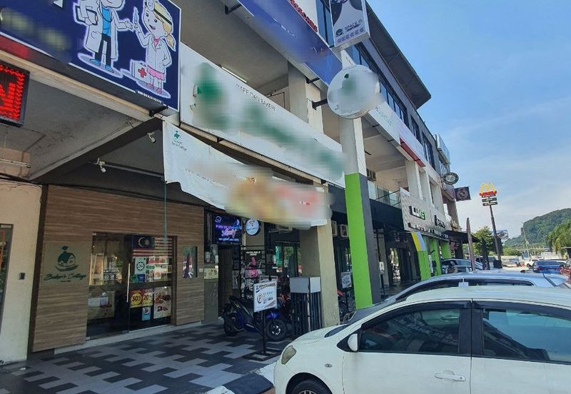 Jalan Kuala Kangsar High Exposure Facing Main Road 2 Storey Shoplot For Rent 