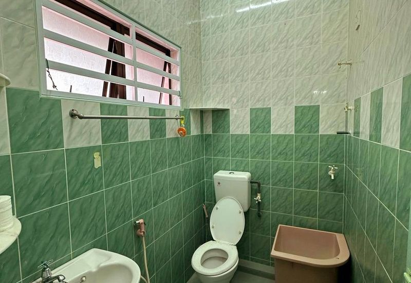 Ampang Ipoh Jaya Nice Double Storey Terrace House For Sale 