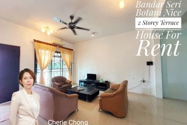 Bandar Seri Botani, Good Condition 2 Storey Terrace House For Rent 