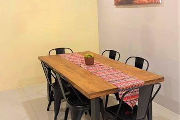 THE COVE HILLSIDE RESIDENCE