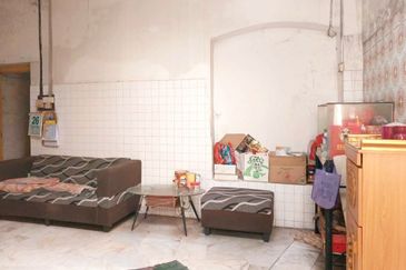 Kampar Oldtown Below Market Price Double Storey Shoplot For Sale 