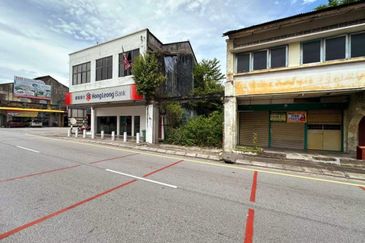 Kampar Oldtown Below Market Price Double Storey Shoplot For Sale 