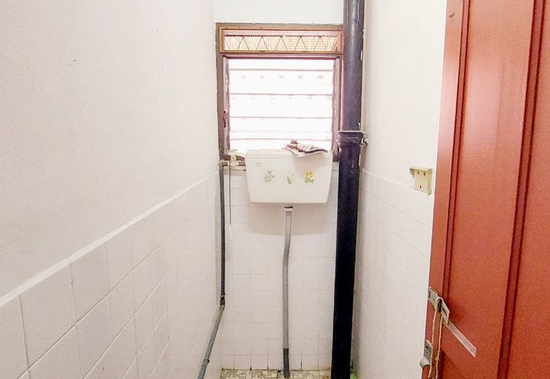 Bercham Double Storey Terrace House For Sale 