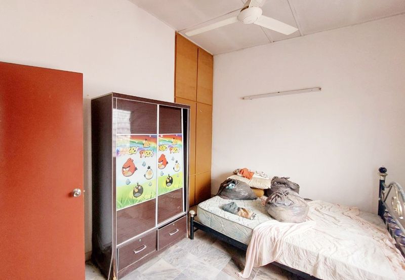 Bercham Double Storey Terrace House For Sale 