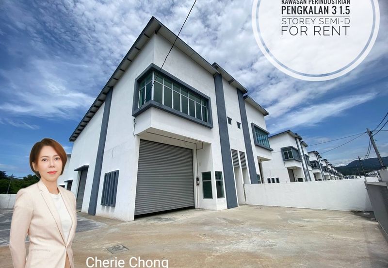 Kawasan Perindustrian Pengkalan 3 1.5 Storey Semi-D Factory For Rent 