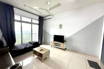 Residensi Kampung Paloh Mid Floor Nice Unit For Rent 