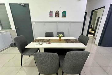 Residensi Kampung Paloh Mid Floor Nice Unit For Rent 