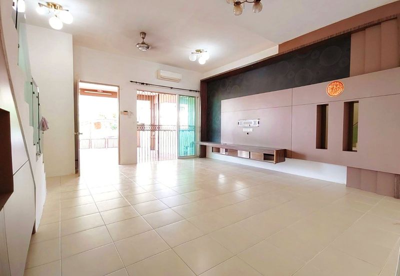 Panorama Lapangan Perdana