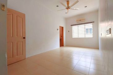 Panorama Lapangan Perdana