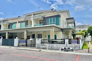 Dorset Place @ Taman Lapangan Setia