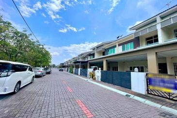 Dorset Place @ Taman Lapangan Setia