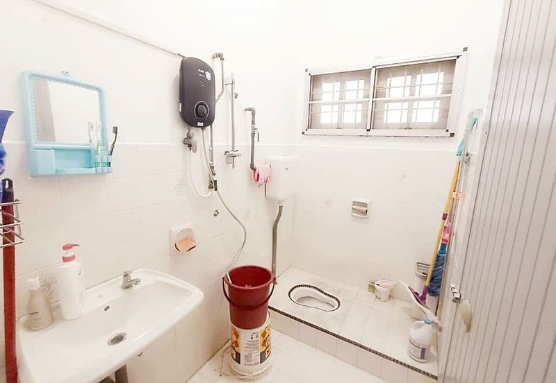 Bercham Selatan Below Market Value Double Storey Terrace House For Sale 