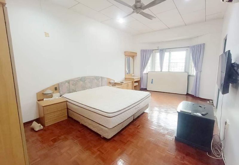 Bercham Selatan Below Market Value Double Storey Terrace House For Sale 