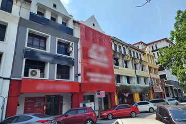 Ipoh Town Pusat Perdagangan Greentown Canning Ground Floor For Rent 
