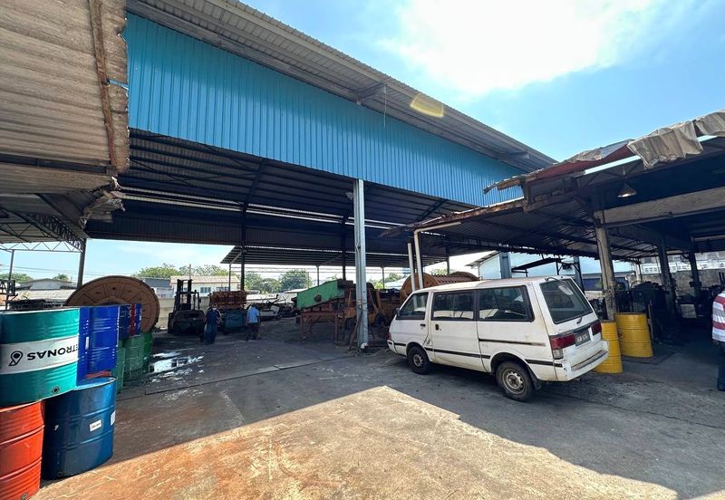 Ipoh Town Menglembu First Garden Silibin Jelapang Buntong Big Size Bungalow Factory 