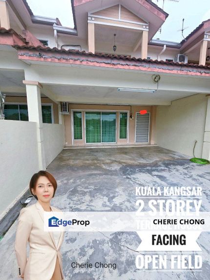 Kuala Kangsar Taman Chandan Putri 2 Storey Terrace House Facing Open Field With Many Parking Spaces, Perak, Kuala Kangsar