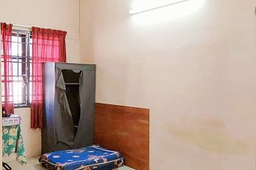 Kuala Kangsar Near Toll Double Storey Terrace House 