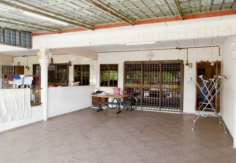 Kuala Kangsar Near Toll Double Storey Terrace House 