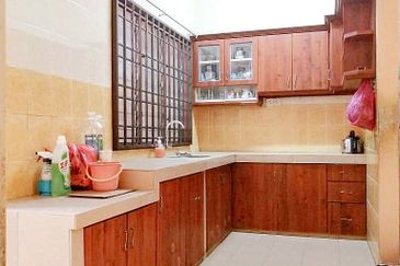 Kuala Kangsar Near Toll Double Storey Terrace House 