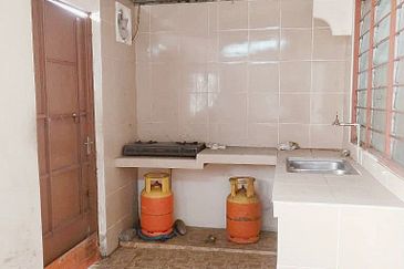 Kuala Kangsar Near Toll Double Storey Terrace House 