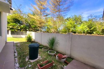 Tambun Uplands Gated & Guarded Luxury Double Storey Semi-D Corner Unit 