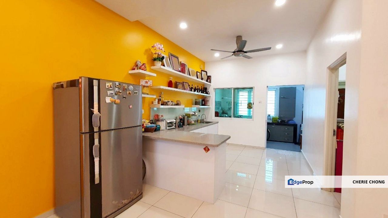 Ipoh Town Bandar Seri Botani Seri Beringin Tiptop Condition Double Storey Terrace House Near Simpang Pulai Toll , Perak, Ipoh