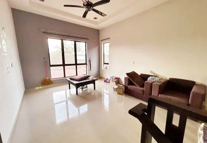 Ipoh Town Menglembu Meru Jelapang Fully Renovated 1.5 Storey Bungalow 