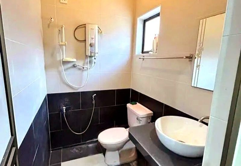 Ipoh Town Menglembu Meru Jelapang Fully Renovated 1.5 Storey Bungalow 